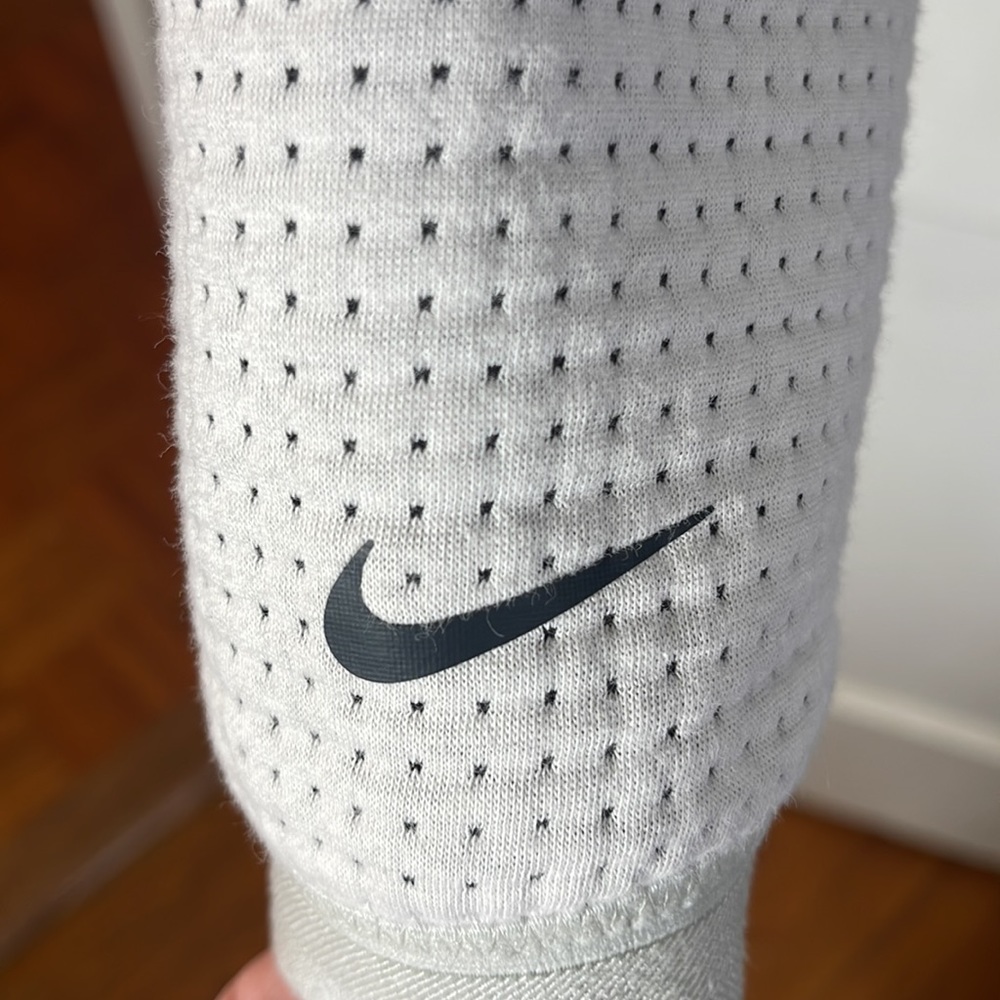 Nike Cropped Pullover - image 2